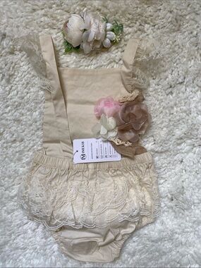 MEK Cream Lace Baby One-Piece Romper